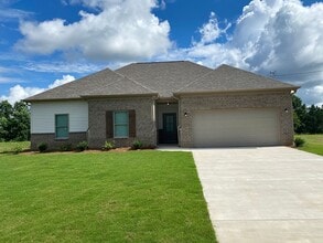 Building Photo - Home for Rent in Jasper, AL...Available to View with 48 Hour Notice!!!