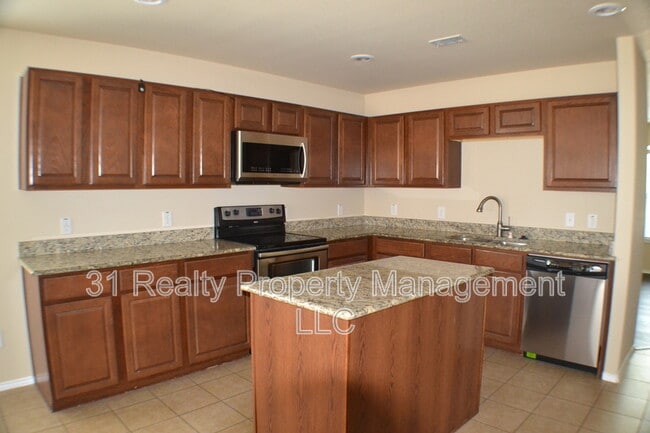 Building Photo - 12970 Ambrose Dr