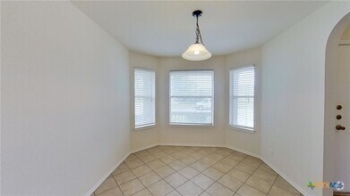 Building Photo - 105 Fishbaugh Ln