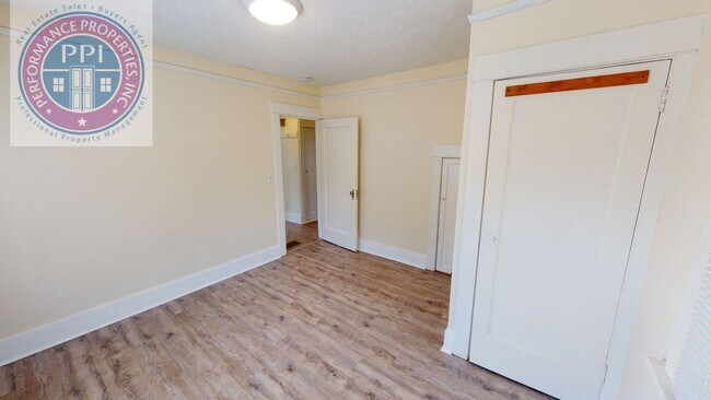 Building Photo - First Addition - Craftsman Style, Across From George Roger's Park