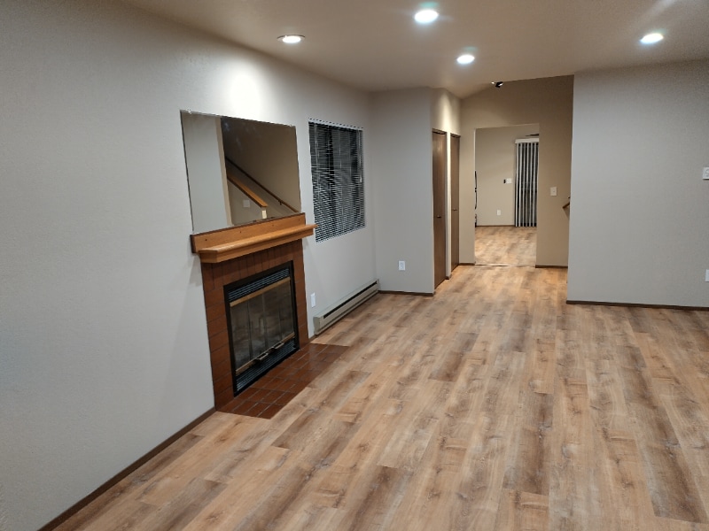 Building Photo - 17213 Gravenstein Rd