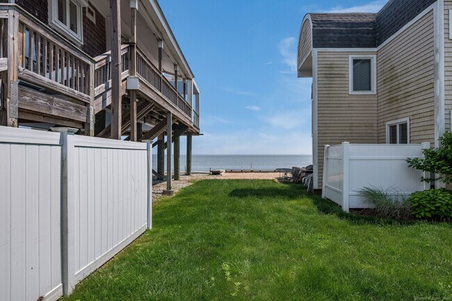 Building Photo - 153 Shore Rd