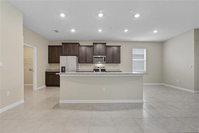 Building Photo - 13811 Whiskey Daisy Dr