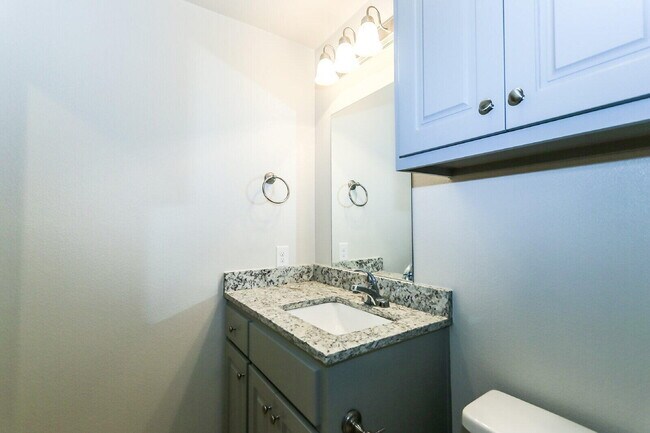 Building Photo - 6903 67th St