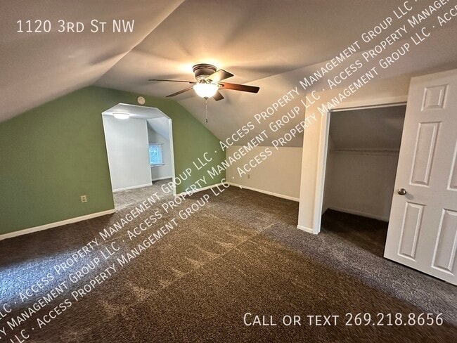 Building Photo - 1120 3rd St NW