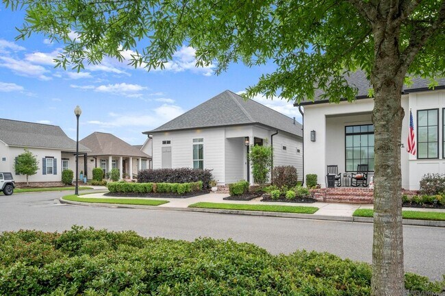Building Photo - 4855 Crestfield Wy.