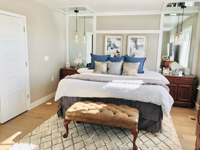 Building Photo - 1007 Leonard Ln