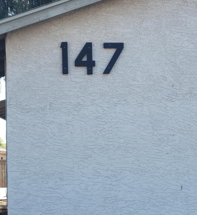 Building Photo - Prime Mesa Location – Comfort, Convenience & Value!
