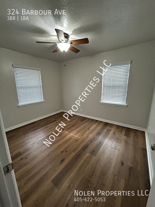 Building Photo - 324 Barbour Ave