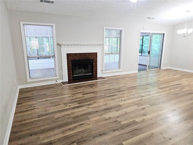 Building Photo - 4093 Chapel Mill Bend