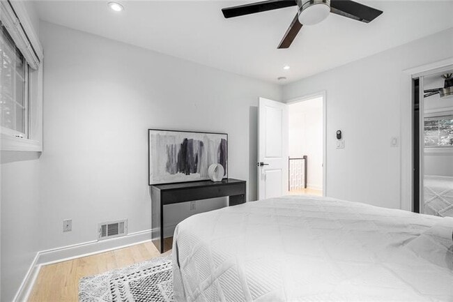 Building Photo - 1445 Monroe Dr NE