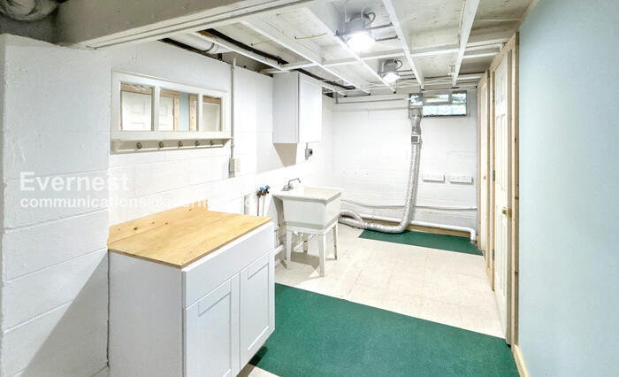Building Photo - 4790 Beaucroft Ct