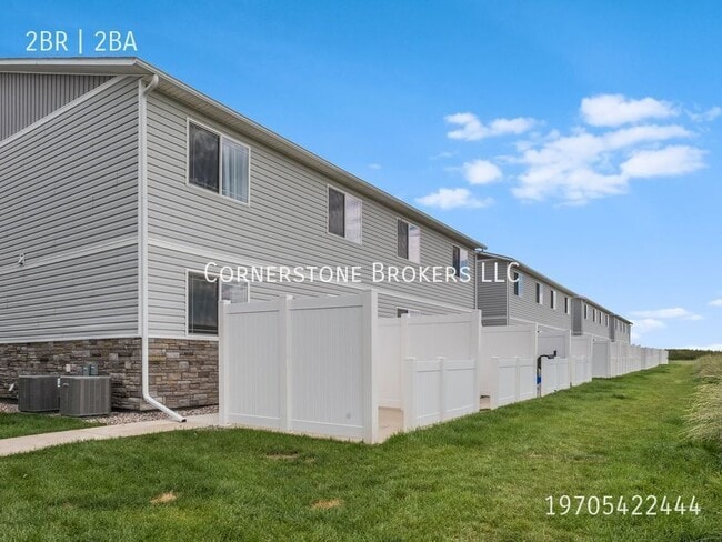 Building Photo - 106 Parkview Ct