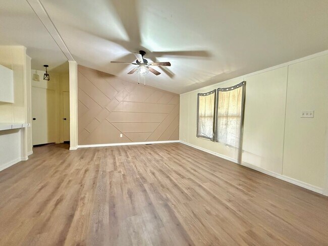 Building Photo - 29008 N 179th Ave
