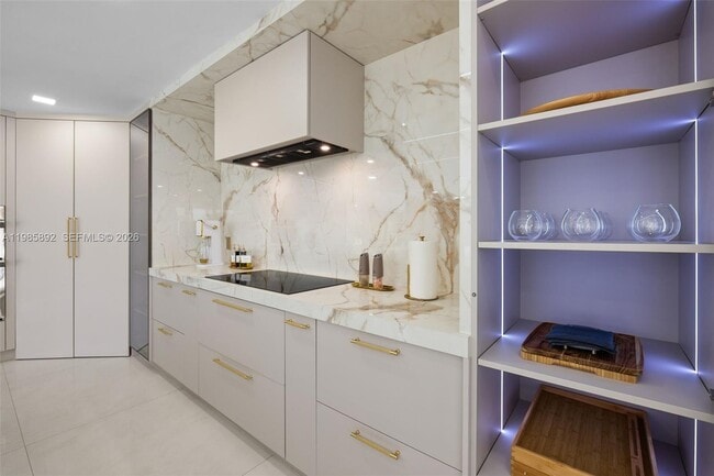 Building Photo - 1117 Adams St