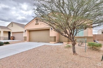 Building Photo - 4945 E Sunstone Dr