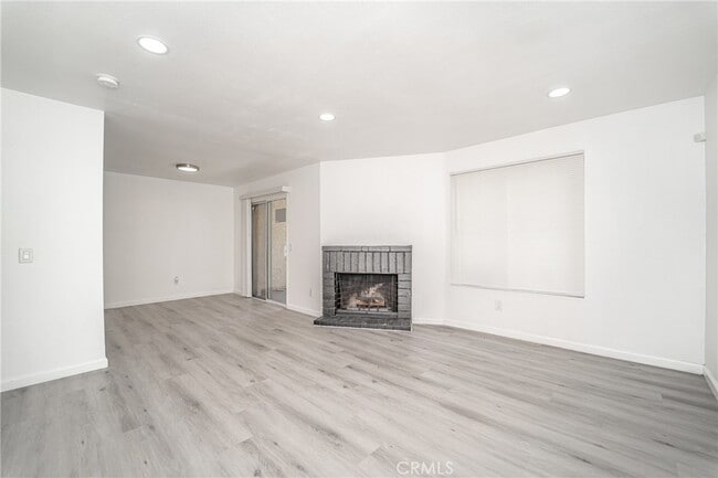 Building Photo - 1025 N Tippecanoe Ave