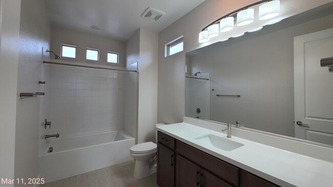 Building Photo - Townhome located in Trilogy community in Summerlin.