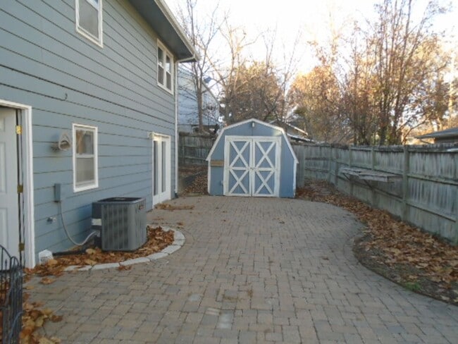 Building Photo - 200 N Delaware Ave