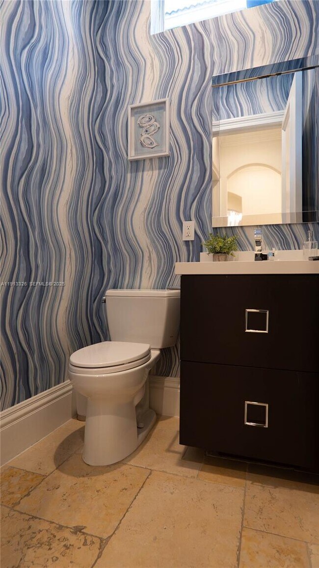 Building Photo - 959 Eve St