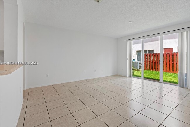 Building Photo - 2258 NE 42nd Ave