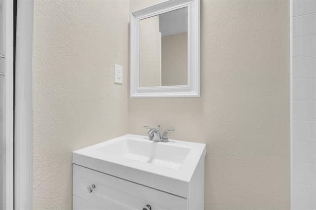 Building Photo - 707 George Hopper Rd