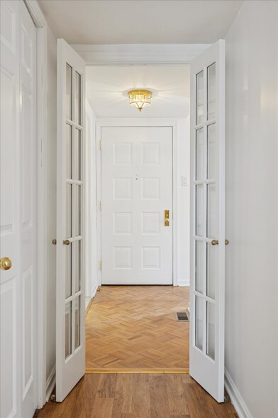 Building Photo - 113 Harvest Ln