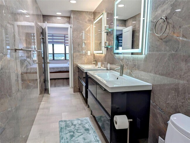 Building Photo - 500 Three Islands Boulevard