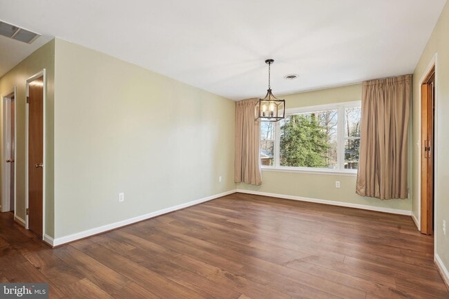 Building Photo - 10624 Marbury Rd