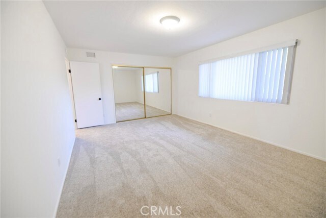 Building Photo - 103 El Oriente