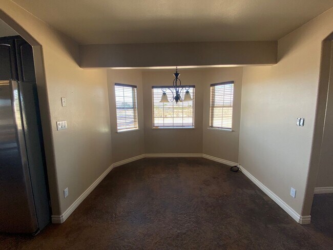 Building Photo - BEAUTIFUL 4BD/3BA HOME ON 2.53 ACRES!!!