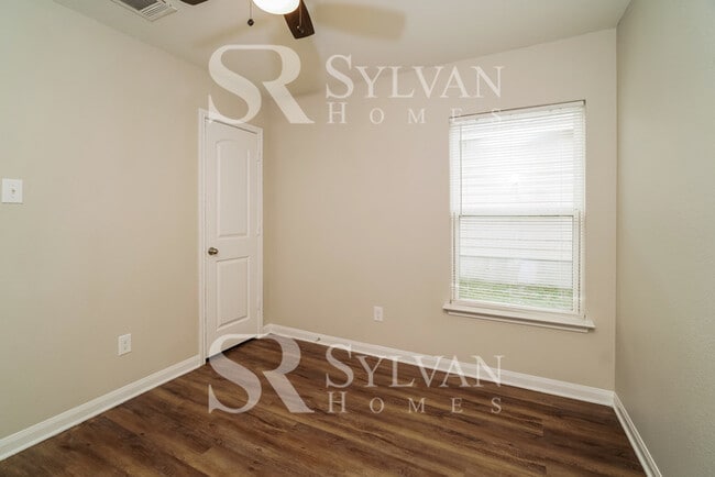 Building Photo - Living where You Love is Good for your Heart!