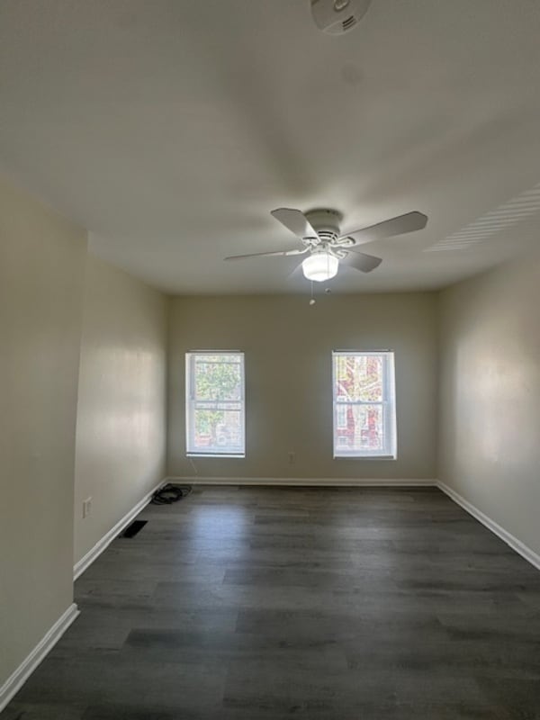 Building Photo - 1127 Cleveland St