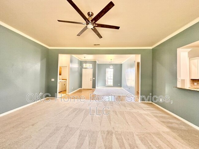 Building Photo - 14001 Korbyn Dr