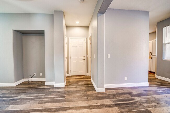 Building Photo - Status: Accepting Applications