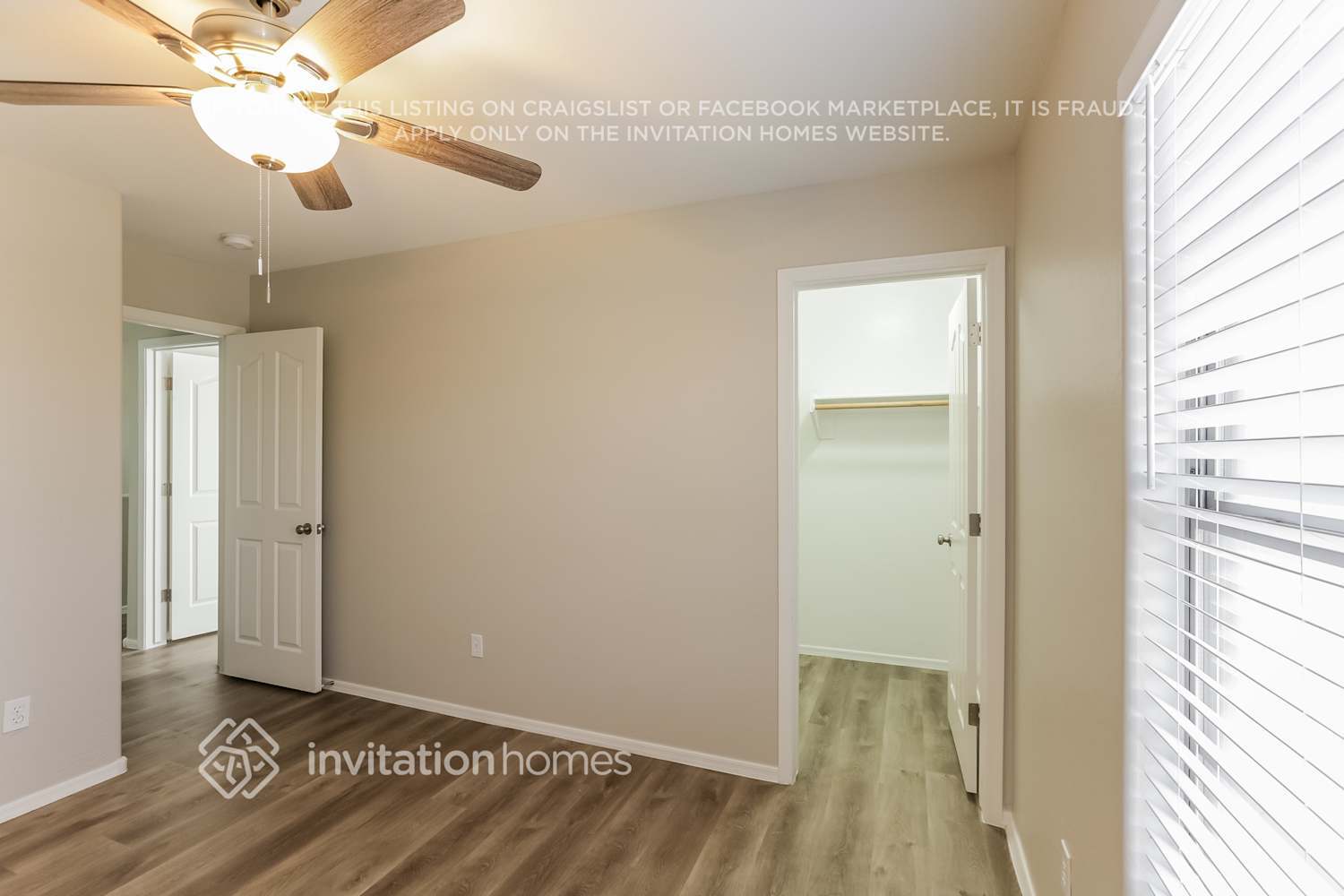 Building Photo - 6233 S 15th Dr