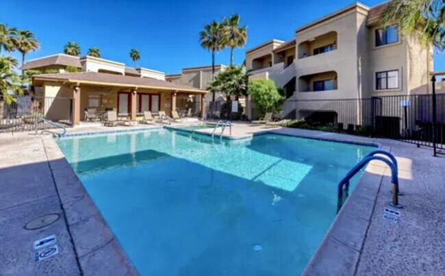 Building Photo - "Furnished 1-Bedroom Condo Retreat in Tucson’s Scenic Foothills!"