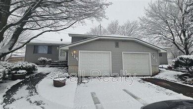 Building Photo - 719 S Century Ct