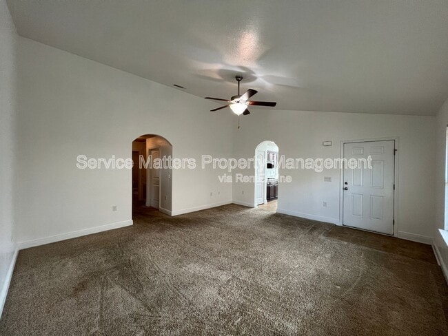 Building Photo - 4496 Fiske St