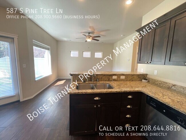 Building Photo - 587 S Pine Tree Ln