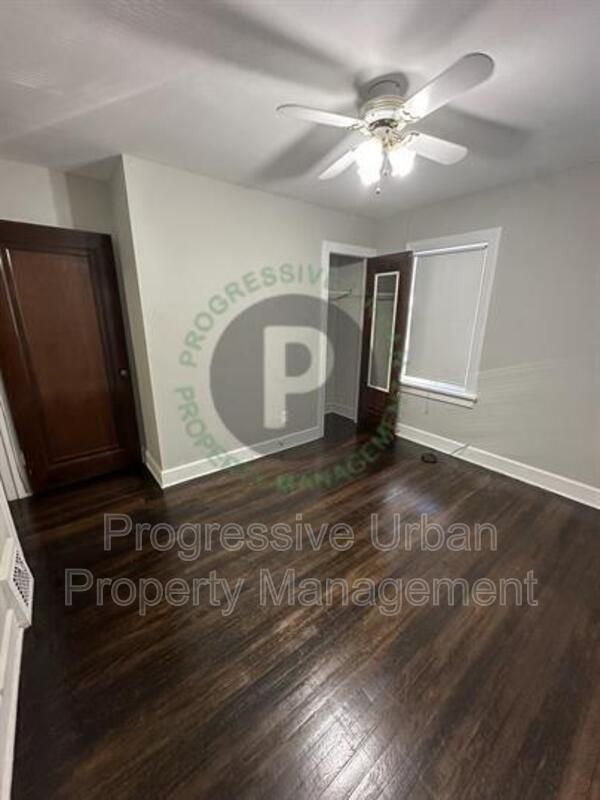 Building Photo - 1082 Hillstone Rd