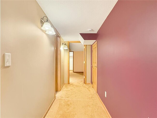 Building Photo - 15612 Canyon Ridge