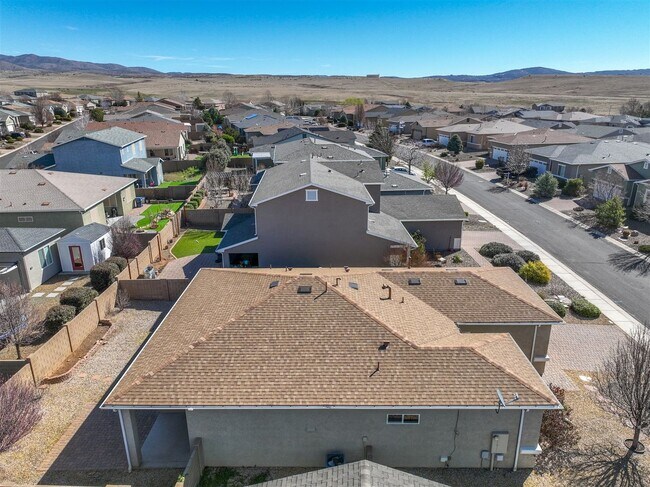 Building Photo - 3 bed 2 bath home in Quailwood!