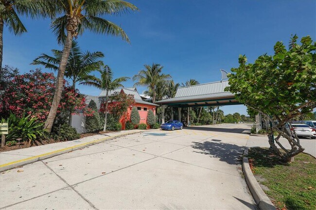 Building Photo - 101 Avenida De Bahia