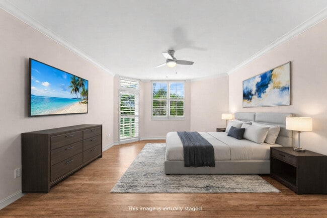 Building Photo - 550 SE Mizner Blvd