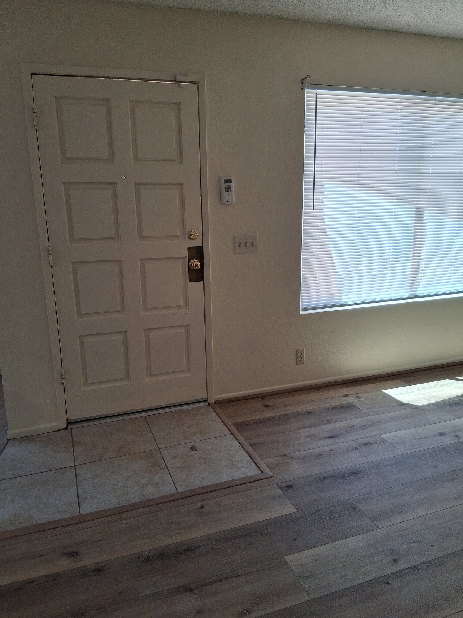 Inside front door - 21390 Laguna Rd