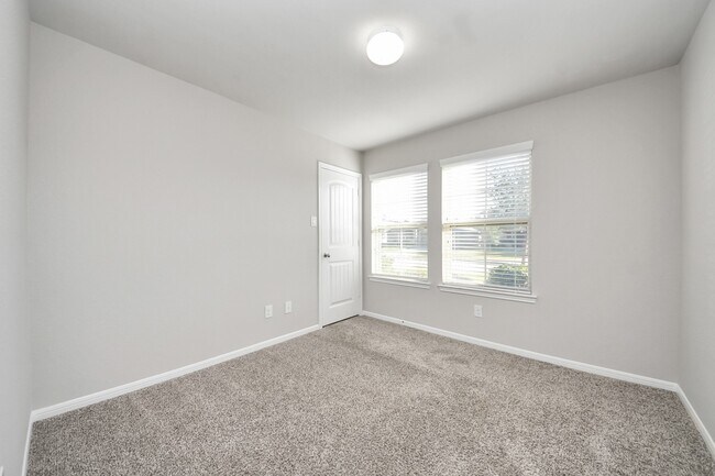 Building Photo - 3230 McDonough Way