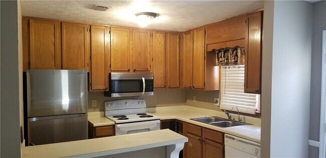 Building Photo - 4131 Quincey Ln