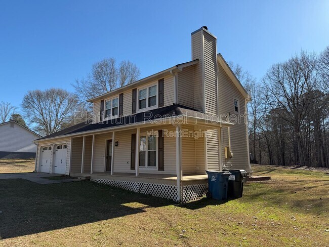 Building Photo - 240 Carter Rd