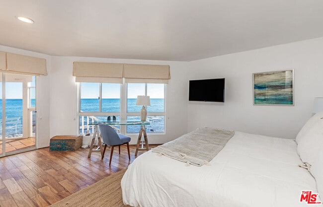 Building Photo - 24408 Malibu Rd